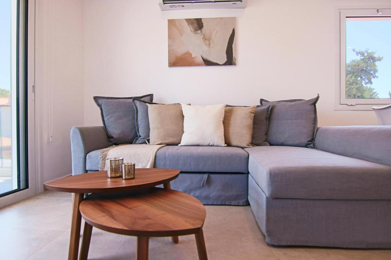 Appartamento Phaedrus Living Seaside Luxury Limnaria 172 Paphos Esterno foto